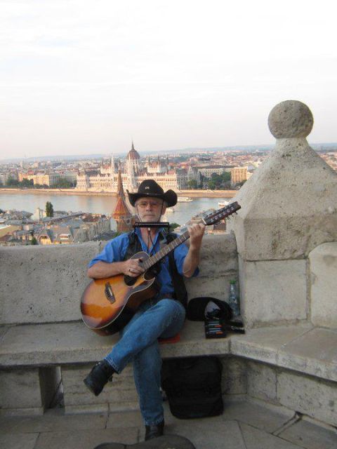 Budapest: Half-Day Highlights Small Group Private Tour - Rooftop cocktail panorama: a satisfying finish