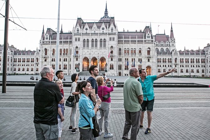 Budapest Hammer & Sickle Communist Times Tour - Budapest Retro Interactive Museum: where daily life takes over