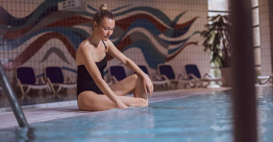 Budapest: Helia Day Spa entry ticket - Your one-day spa plus gym ticket: what the 2-story fitness room means for you