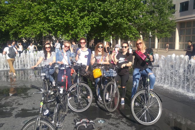 Budapest Highlights Bike Tour - St. Stephen’s Basilica Finale, Plus the Jewish Quarter Flavor