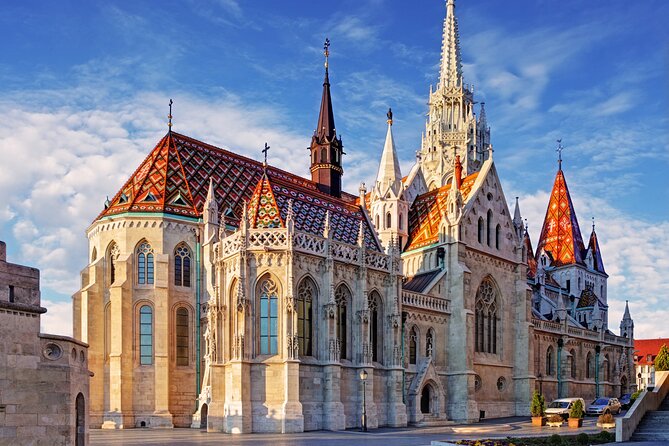 Budapest Highlights Self guided scavenger hunt and Walking Tour - Timing and logistics: how to fit 2 hours 30 minutes into your day