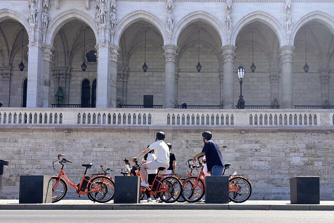Budapest Historical Bike Tour in 90 Minutes - Why a 90-minute bike loop works so well in Budapest