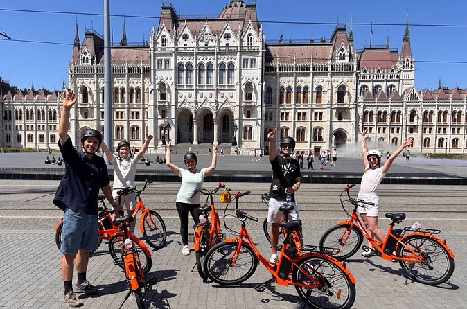 Budapest Historical Bike Tour in 90 Minutes - Hungarian Parliament and St. Stephen’s Basilica on two wheels