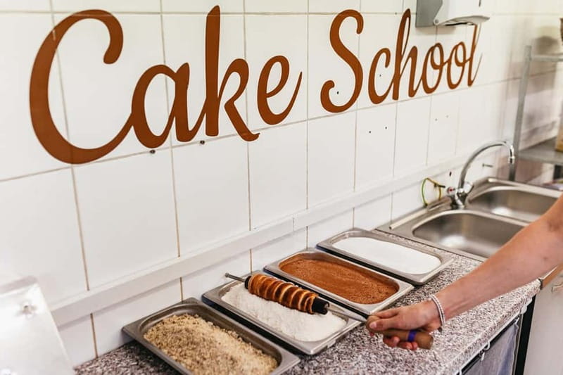 Budapest: Hungarian Chimney Cake Workshop in the City Center - Toppings and finishing choices you can repeat at home