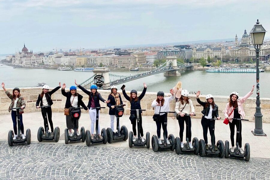 Budapest: Live-Guided Castle District Segway Tour - Adam Clark Square and the Chain Bridge rush: fast views, smart pacing