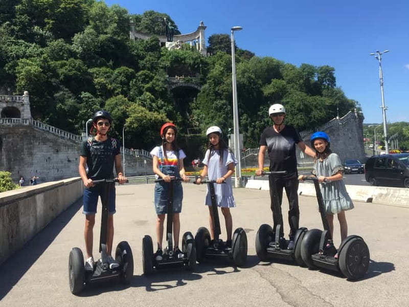 Budapest: Live-Guided Segway Tour to Margaret Island - St. Stephen’s Basilica and Liberty Square: the quick warm-up moments