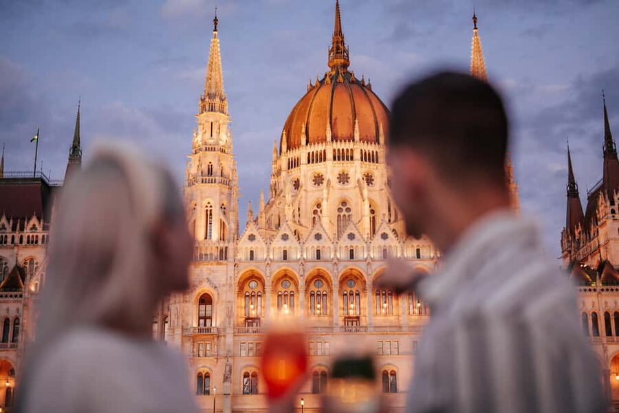 Budapest: Lotus Cruise with Unlimited Aperol and Prosecco - Music, DJ energy, and the kind of crowd this attracts