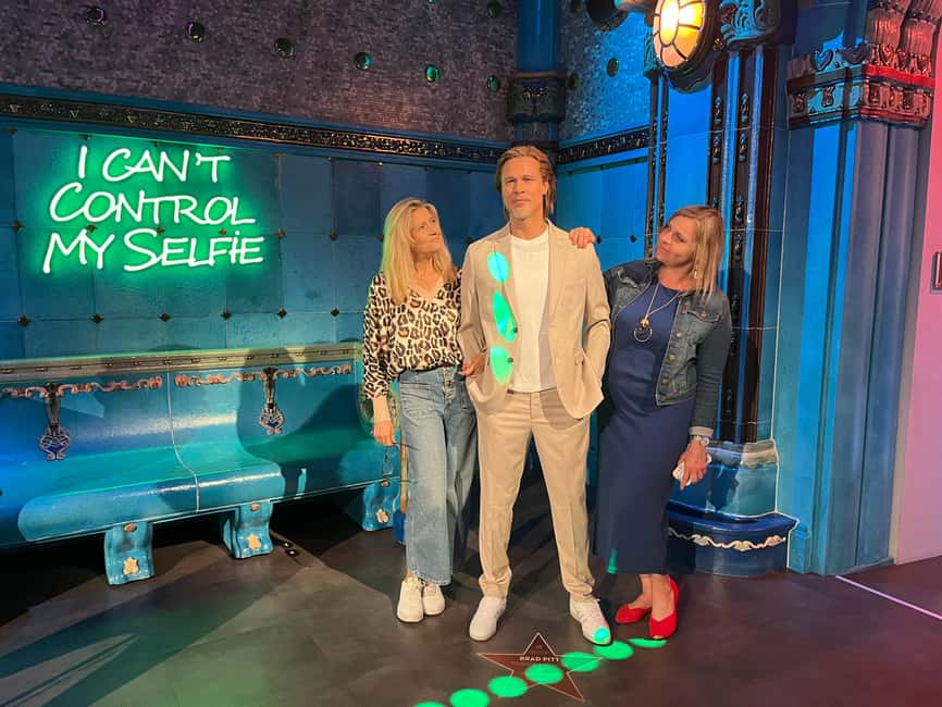 Budapest: Madame Tussauds Ticket + POP&ROLL Access - Interactive rooms that turn posing into the main event