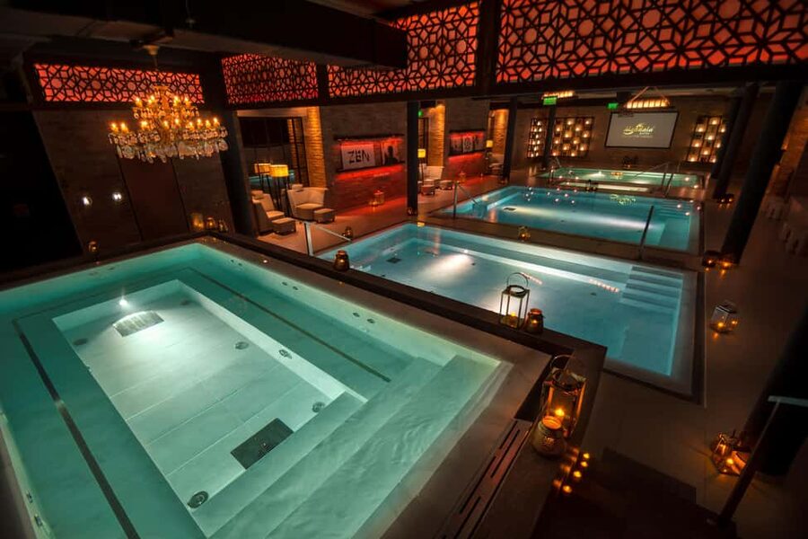 Budapest: Massage 60 min + Bath entry Mandala Day Spa - First Stop: The Candlelit Teahouse Reset