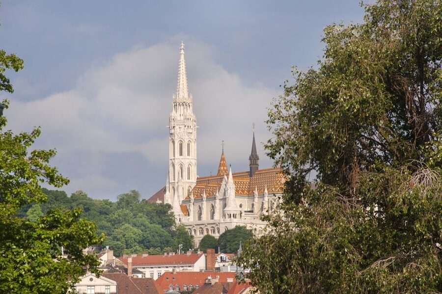 Budapest: Multilingual Highlights Tour - Who this tour suits best