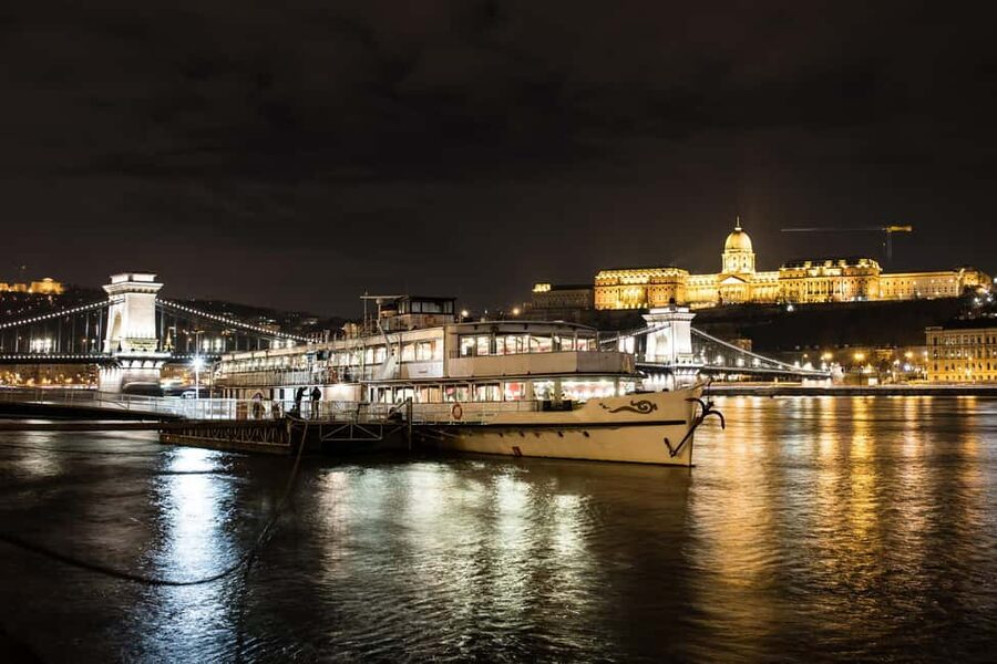 Budapest: New Year's Eve Party Cruise with Food & Live Show - Midnight buffet menu: extra bites for the big moment