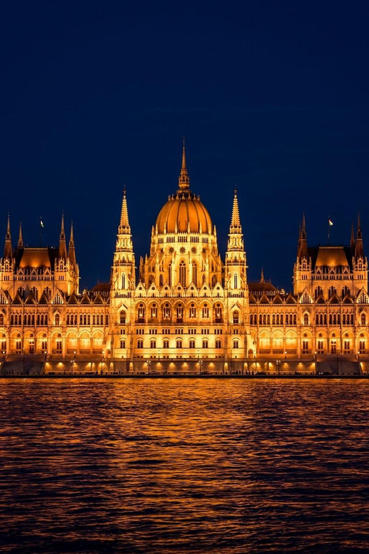 Budapest: Parliament Building Entry Ticket and Audio Guide - Key things you’ll notice right away