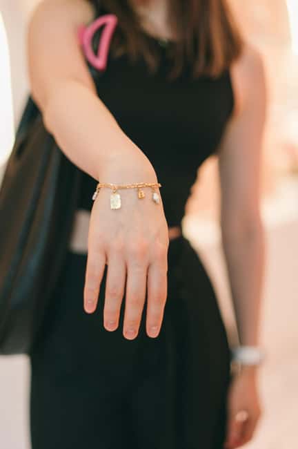 Budapest: Personalized Bracelet-Making Experience - Your stainless steel bracelet: made to wear, not just display