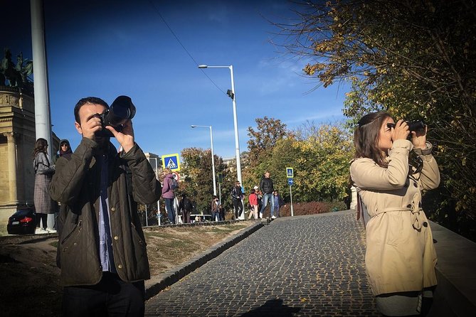 Budapest Photo Walks - Gellért Hill: Your First Big View, Day or Night
