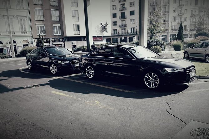 Budapest Private Airport Transfer in a Luxury Car - Mercedes, Audi, or a Mercedes minivan, and how to plan for space