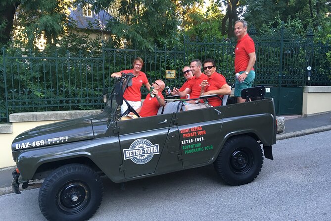 Budapest: Private City Tour with a Vintage Russian Jeep - Great Market Hall stop: 30 minutes that make your day easier