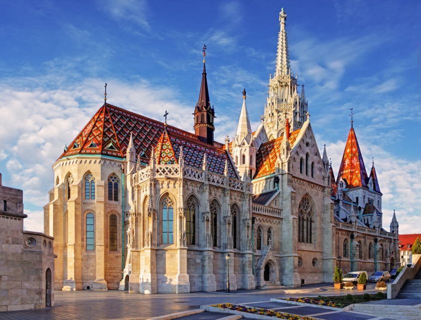Budapest: Private City Tour with Local Guide - A smart half-day structure for a city with steep climbs