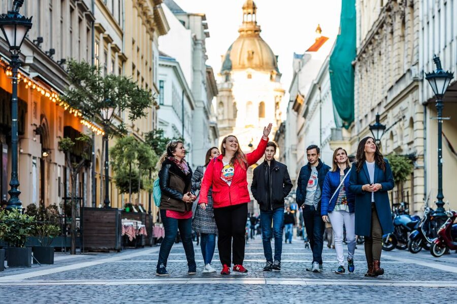 Budapest: Private Custom Tour with a Local – Icons & Gems - Key things to know before you go