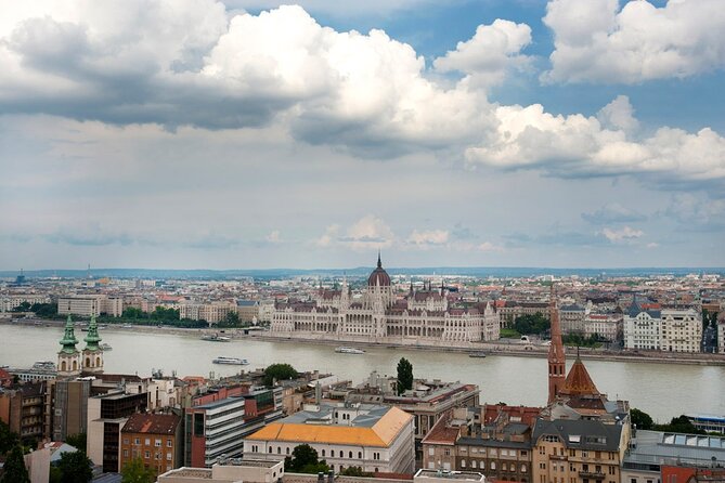 Budapest Private Full Day City Sightseeing Tour Walking or by Car - Key points that make this tour worth your time
