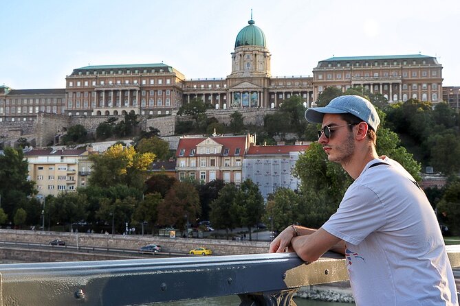 Budapest Private Guided Tour with Photoshoot - Big(3hrs) - Key things that make this Budapest photo-walk work