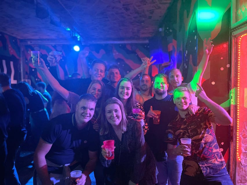Budapest: Private, Personalized Pub Crawl, 3 drinks included - Why This Private Pub Crawl Works in Budapest