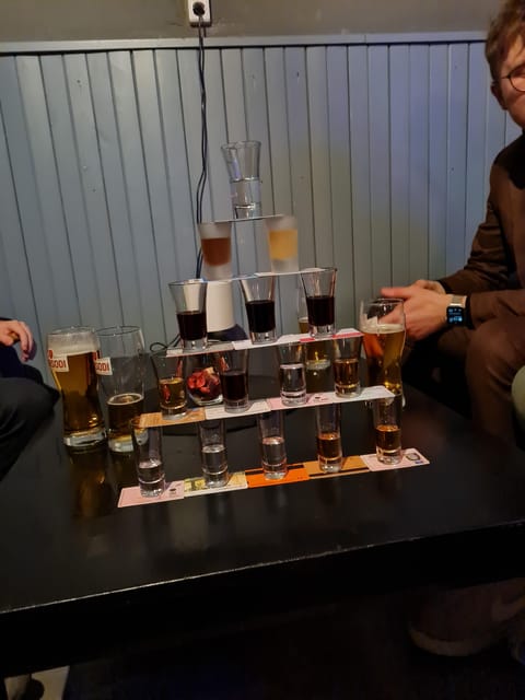 Budapest: Private, Personalized Pub Crawl, 3 drinks included - Stop 3: The Secret Stop for 1.5 Hours of Hidden-Bar Magic