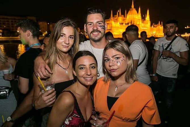 Budapest: Pub Crawl & Ruin Bar Tour – Free Shots & VIP Entry - Games, group challenges, and how you actually meet people fast