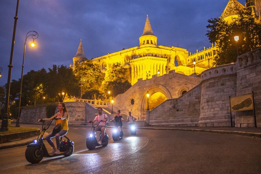 Budapest: Rent a Wide-Wheel E-Scooter - Getting Started at Bécsi u. 8 (Near Deák Ferenc tér)