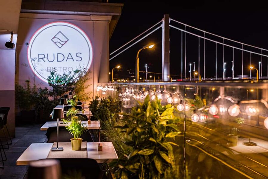 Budapest: Rudas Turkish Bath or Spa Day Pass & 3-Course Meal - Why Rudas Thermal Bath feels like a real Budapest classic