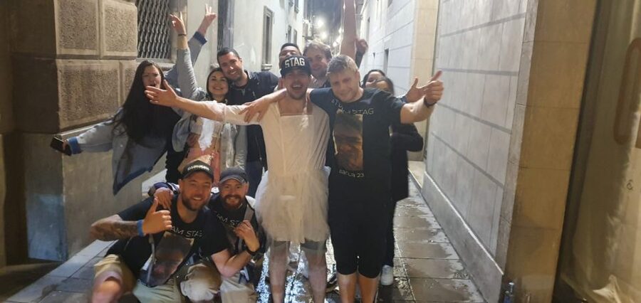 Budapest: Ruin Bar Pub Crawl with Entry Tickets - Value check: is $11 really a good deal?