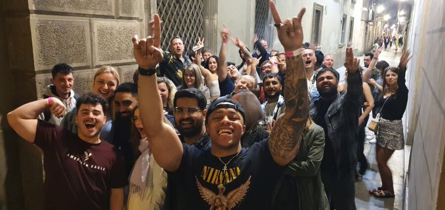 Budapest: Ruin Bar Pub Crawl with Entry Tickets - Doboz, Badabing, La Siesta, and the type of energy you should expect