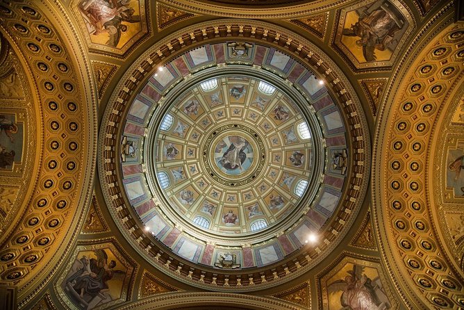 Budapest: Saint Stephen's Basilica Tour - Inside St. Stephen’s Basilica: what your guide helps you spot