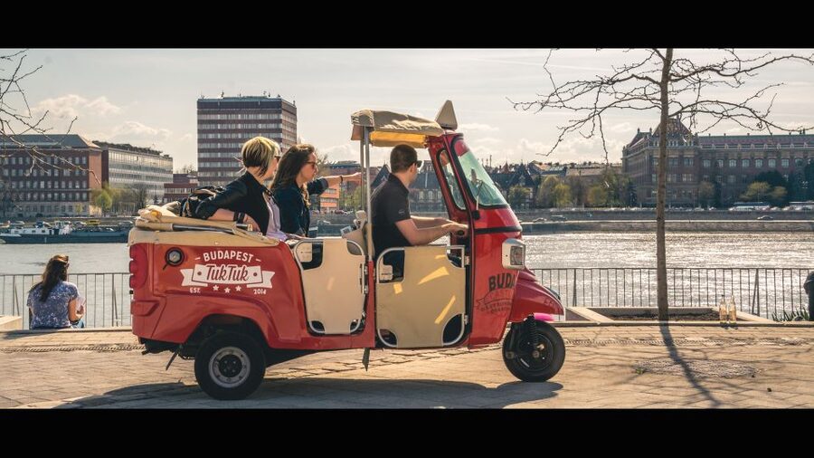 Budapest: Scenic Tuk Tuk Tour - Castle Garden Bazaar, Buda Side Charm, and Where to Focus