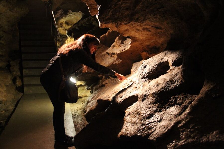Budapest: Semlő-hegyi & Pál-völgyi Caves Guided Walking Tour - Who Should Book This Caves Tour (and Who Should Skip It)