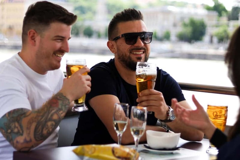 Budapest Sightseeing Cruise with Welcome Drink - Price and Value: Is $22 a Good Deal?