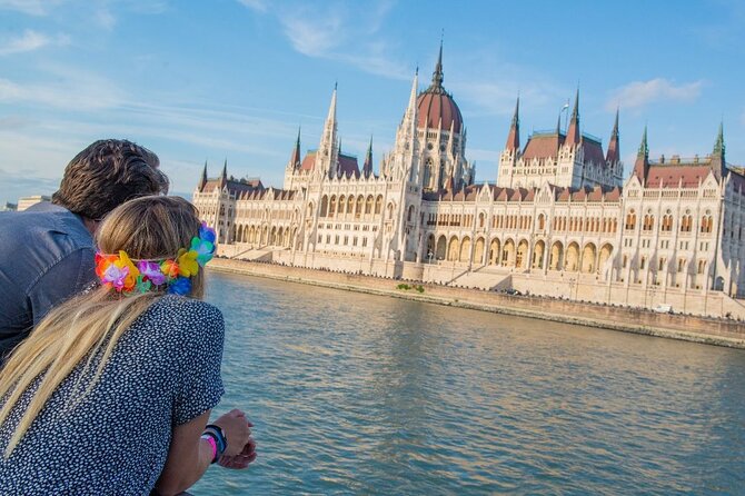 Budapest Sip and Sail Danube Cruise with Unlimited Prosecco - The Bar Setup and Unlimited Prosecco: Easy Fun, With One Caveat