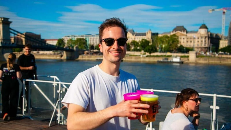 Budapest: Sip & Sail Danube Cruise with Unlimited Beer - What This 75-Minute Budapest Sunset Cruise Feels Like