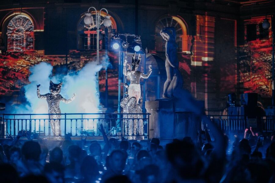 Budapest: Sparty - The Ultimate Late-Night Spa Party Ticket - Széchenyi at night: 9:30 PM to 2 AM in warm water