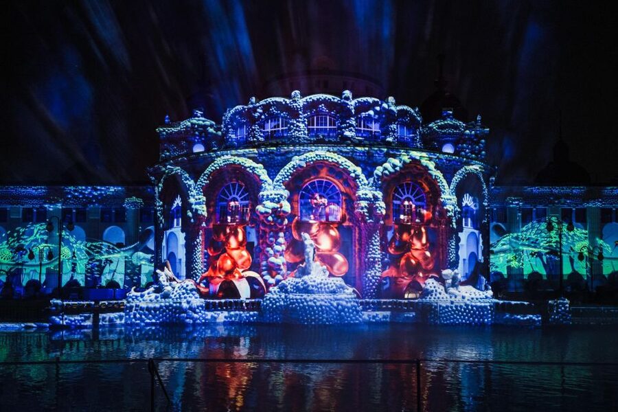 Budapest: Sparty - The Ultimate Late-Night Spa Party Ticket - Performances, lasers, and that Széchenyi backdrop at night