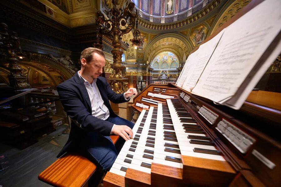 Budapest: St.Stephen's Basilica Grand Organ Concert Tickets - Should you book the St. Stephen’s Basilica Grand Organ concert?