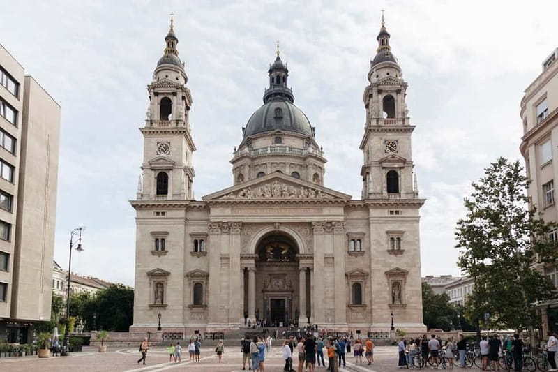 Budapest: St. Stephen's Basilica Tour & Music Performance - St Stephen’s Basilica tour, start to finish: what you’re really buying