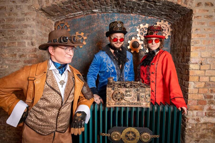 Budapest: Time Machine Immersive Historical Exhibition - VR, holograms, mist projections, and the holopyramid: what you’re actually looking at