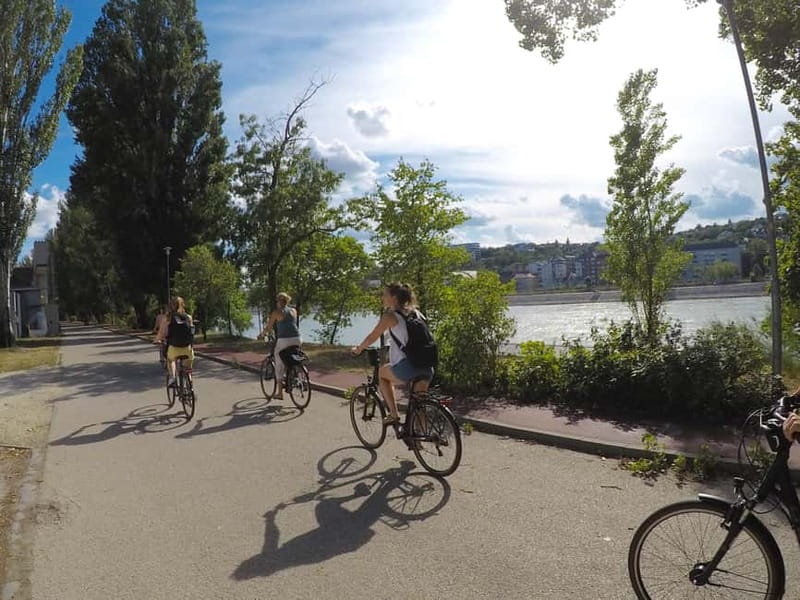 Budapest to Szentendre e-Bike Tour with a local guide - Optional Danube swim in Szentendre, weather depending