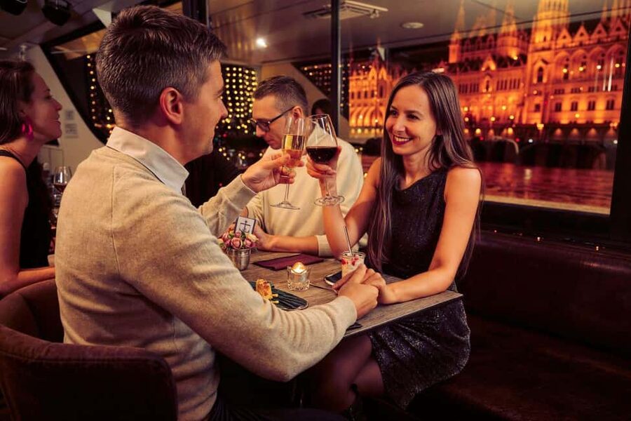 Budapest: Valentine’s Day Dinner Cruise with Piano Show - Valentine Value Check: Is It Worth the Premium?