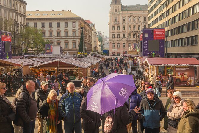 Budapest walking tour: Parliament and Shoes Memorial - Your route on foot: from St. Stephen’s Basilica to Kossuth Lajos tér
