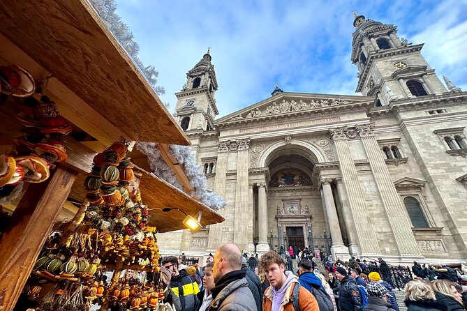 Budapest Wonderland - A Christmas Market Tour with Chimney Cake & Mulled Wine - Vörösmarty Square: the market stop that helps you feel Budapest immediately