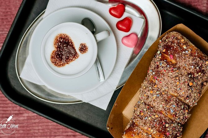Chimney Cake Workshop Budapest Downtown - Kürtőskalács Class - Who should book, and who should skip