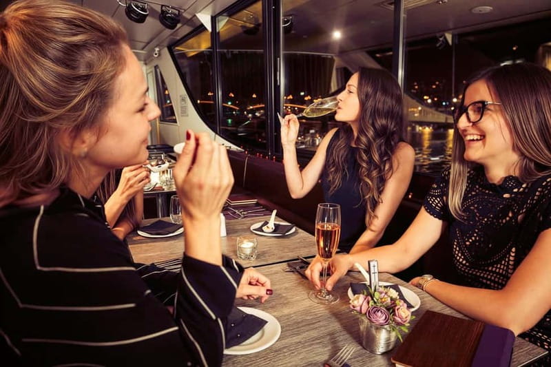 Dinner & Lights - Budapest Evening Cruise - The $90 price, and whether it is fair for what you get