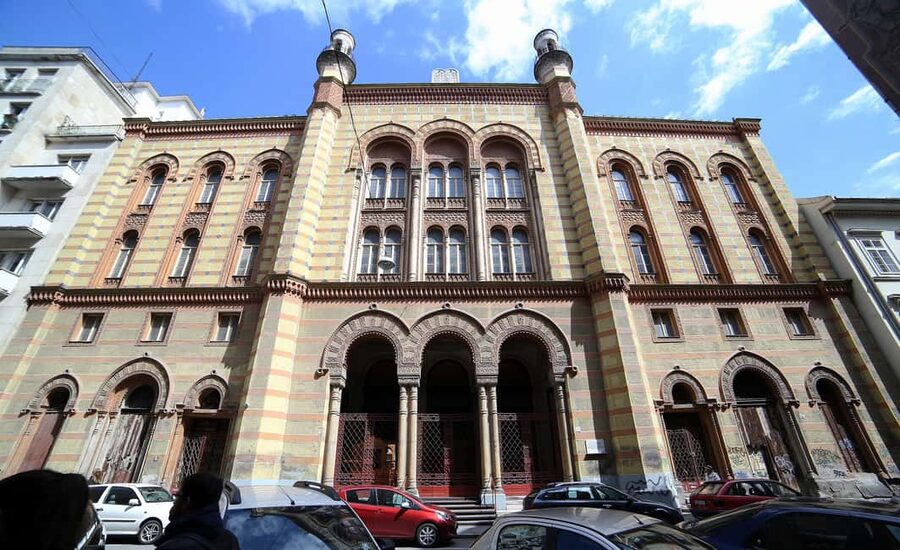 Explore the rich Jewish heritage of Budapest PRIVATE TOUR - Synagogue exteriors you can actually picture, Dohány and Rumbach