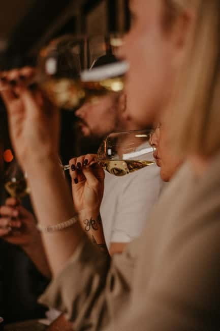 Food and Wine Tasting in Budapest by the Basilica - FAQ